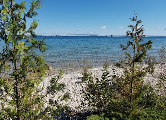michigan/northern-michigan/landmark/mcgulpin-rock