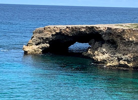 curacao/hato-caves/landmark/watamula-hole