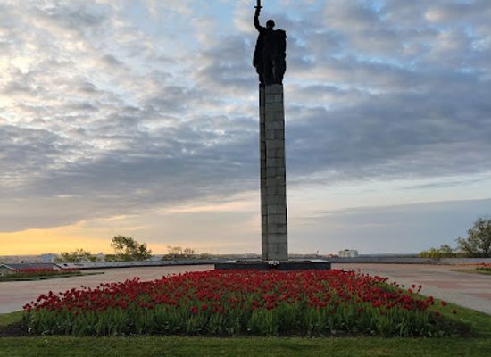 ukraine/sumy/landmark/memorial-of-glory
