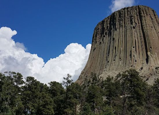 wyoming/snowy-range/landmark/devils-tower-national-monument
