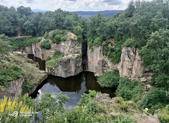 hungary/zemplen-mountains/landmark/tarn-of-megyer-hegy