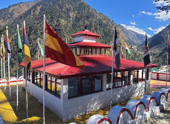 india/tawang/landmark/jaswant-garh-war-memorial-in-honour-of-the-rifleman-jaswant-singh-rawat-nuranang-tawang-district-arunachal-pradesh-india
