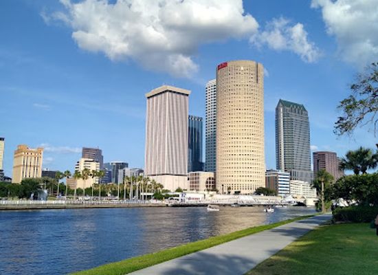 florida/tampa/landmark/curtis-hixon-waterfront-park