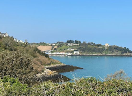jersey/les-dirouilles/landmark/le-couperon-dolmen