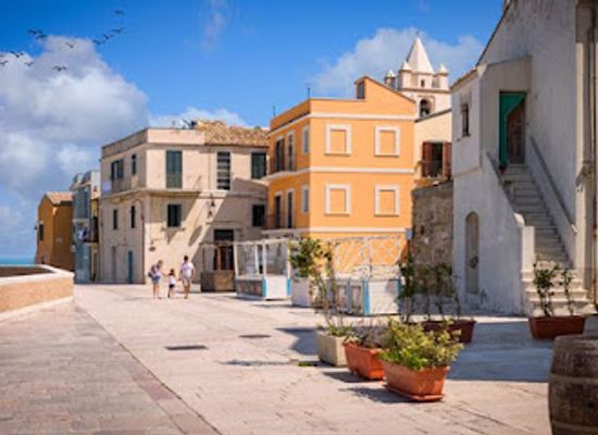 italy/molise/landmark/ancient-village-of-termoli