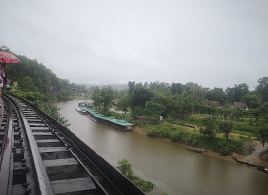 thailand/kanchanaburi/sai-yok/landmark/tham-lawa-cave