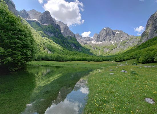 montenegro/tara-river-valley/landmark/grebaje-valley