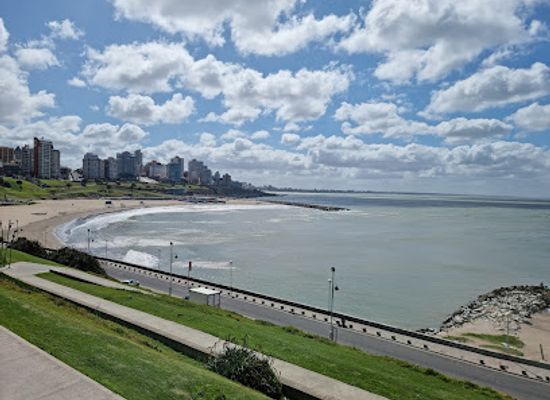 argentina/mar-del-plata/varese/landmark/varese-beach