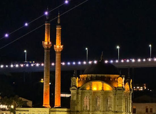 turkiye/marmara-region/landmark/dinner-cruise-bosphorus-turkish-night-show-private-yacht-tour