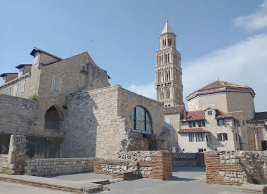 croatia/split/bacvice/landmark/diocletian-s-cellars