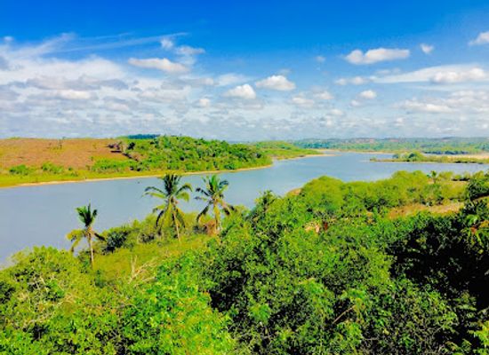 ghana/central-region/landmark/brenu-akyinim-elmina