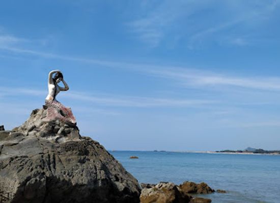 myanmar-burma/ngapali/landmark/ngapali-mermaid-statue