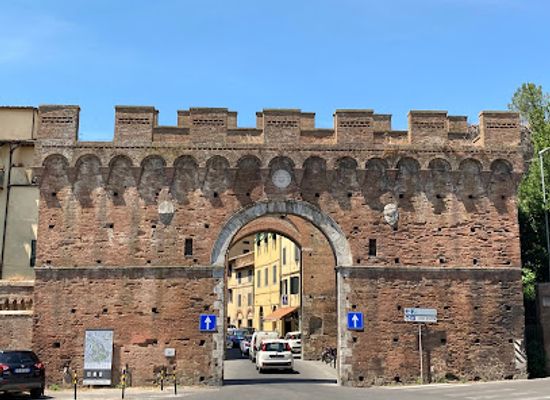 italy/siena/landmark/porta-ovile