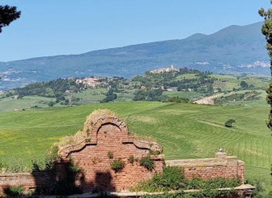 italy/val-d-orcia/landmark/fonteverde