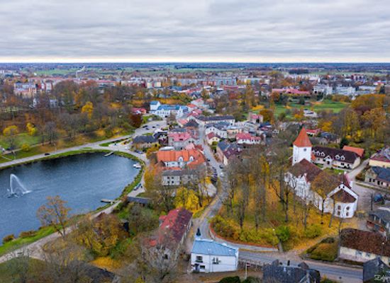latvia/talsi/landmark/talsu-pilskalns