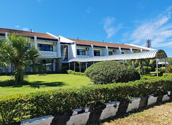 zimbabwe/masvingo/landmark/flamboyant-hotel