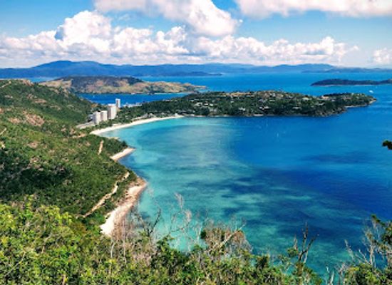 australia/the-whitsundays/landmark/passage-peak