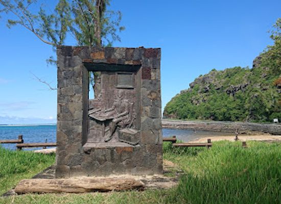 mauritius/pamplemousses/landmark/captain-matthew-flinders-monument