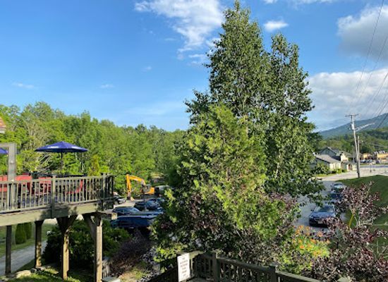 vermont/killington/landmark/jax-food-games