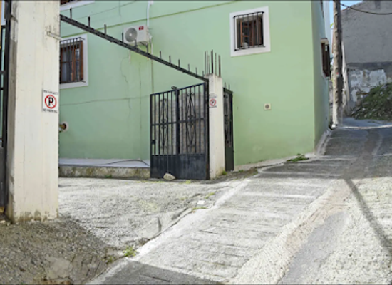 greece/samos/landmark/traditional-house-at-old-town-of-samos