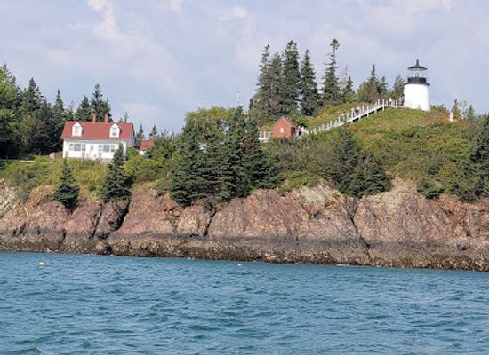 maine/camden/landmark/camden-harbor-cruises