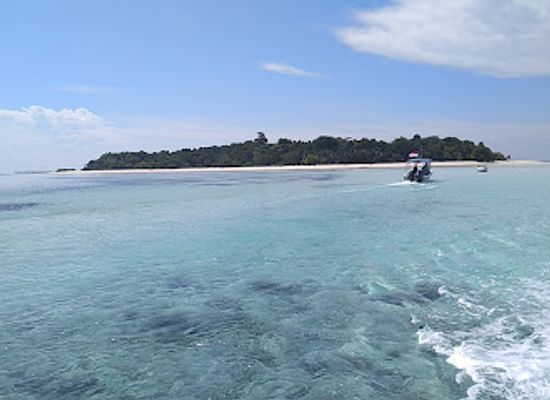 indonesia/pulau-derawan/landmark/sangalaki-island