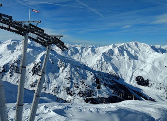 austria/zillertal/landmark/ski-optimal-hochzillertal