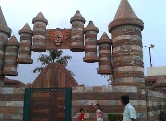 india/gwalior/landmark/splash-the-sun-city