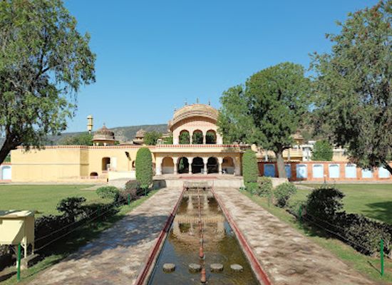 india/jaipur/landmark/kanak-vrindavan-park