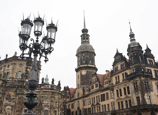 germany/dresden/landmark/hausmannsturm-dresden