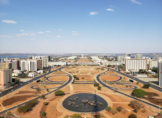 brazil/brasilia/landmark/torre-de-tv-de-brasilia