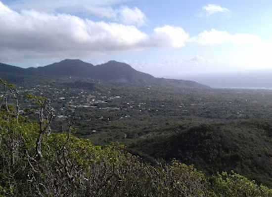 saint-kitts-and-nevis/gingerland/landmark/saddle-hill