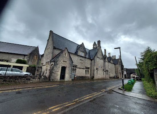 united-kingdom/glamorgan/landmark/cowbridge-south-gate