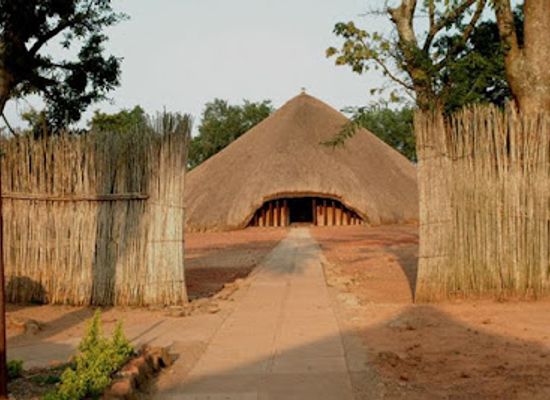 uganda/central-region/landmark/alshifa-tours-and-travel-ltd