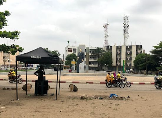 benin/cotonou/ganvie/landmark/bulgarian-square-georgi-dimitrov