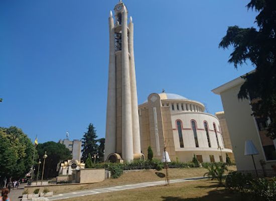 albania/tirana/landmark/checkpoint