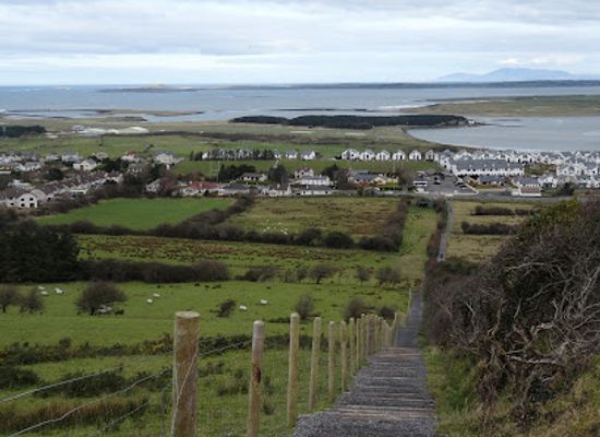 ireland/sligo/landmark/queen-maeve-s-cairn