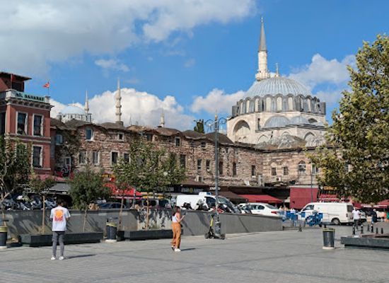 turkiye/marmara-region/landmark/rustem-pasha-mosque