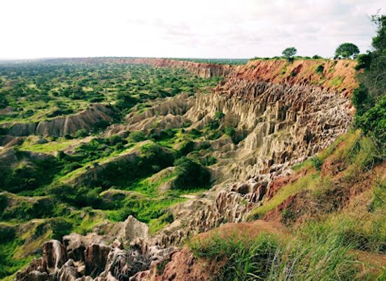 angola/uige/landmark/viewpoint-of-the-moon