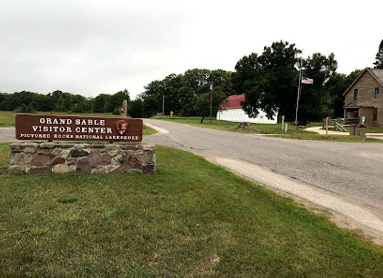 michigan/pictured-rocks-national-lakeshore/landmark/grand-sable-visitor-center