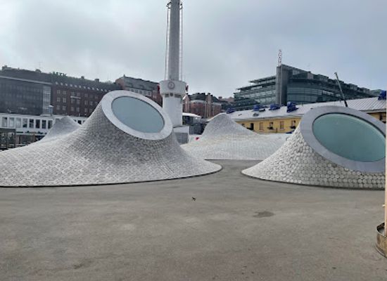 finland/helsinki/kamppi/landmark/lasipalatsi-square