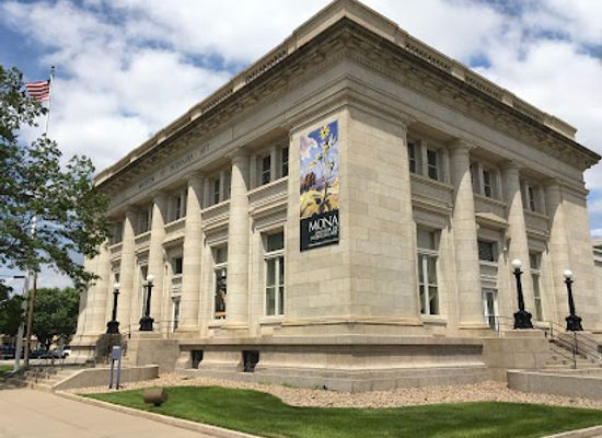 nebraska/kearney/landmark/mona