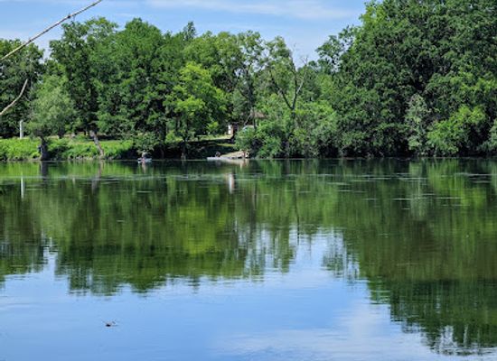 illinois/river-bend/landmark/tekakwitha-woods-forest-preserve