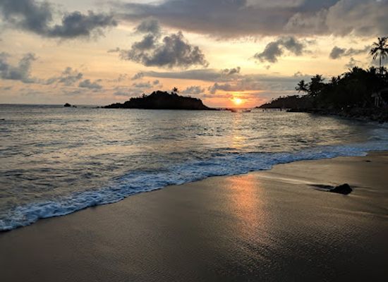 sri-lanka/mirissa/landmark/petti-petti-mirissa