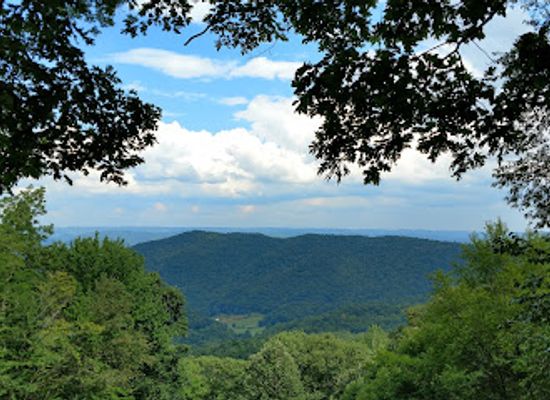west-virginia/monongahela-national-forest/landmark/cranberry-mountain-nature-center
