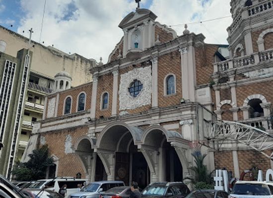 philippines/manila/landmark/church-of-santa-cruz-manila-historical-marker