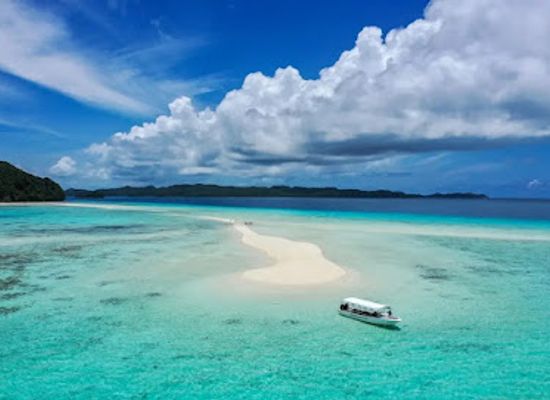 palau/ngchelobel/landmark/ngermeaus-island-park