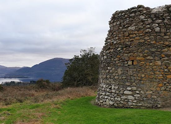 ireland/county-kerry/landmark/parkavonear-castle