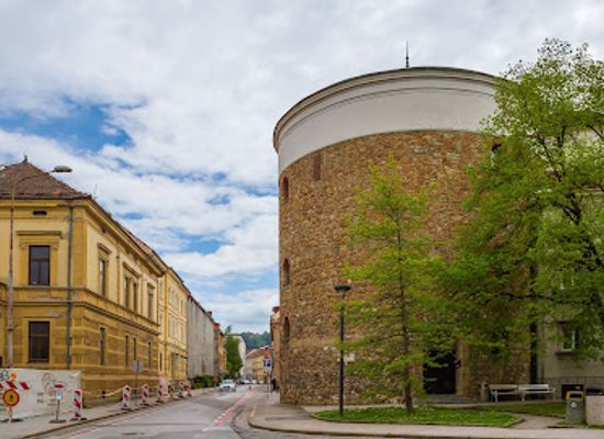 slovenia/celje/landmark/guard-tower-of-celje