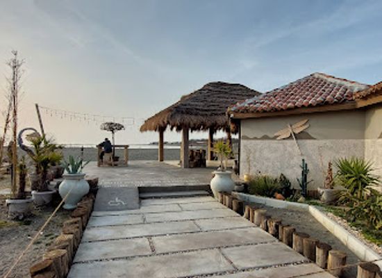 montenegro/ada-bojana/landmark/plaza-ada-bojana